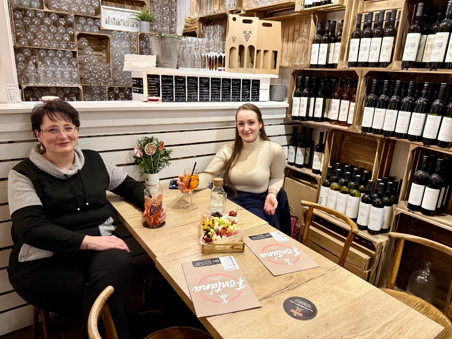 Holky z party Programia